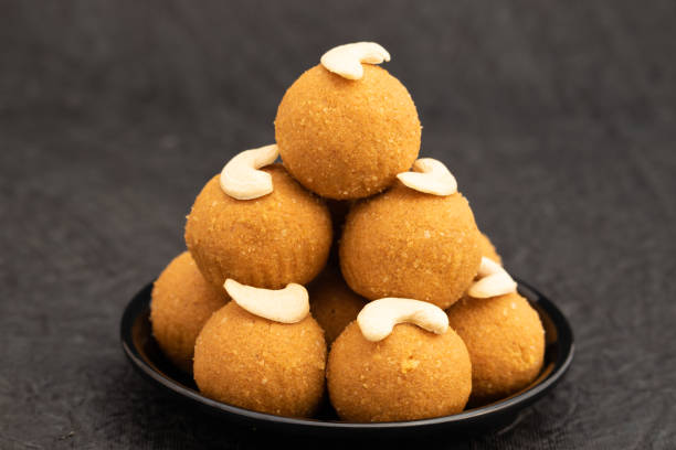 Besan Ladoo